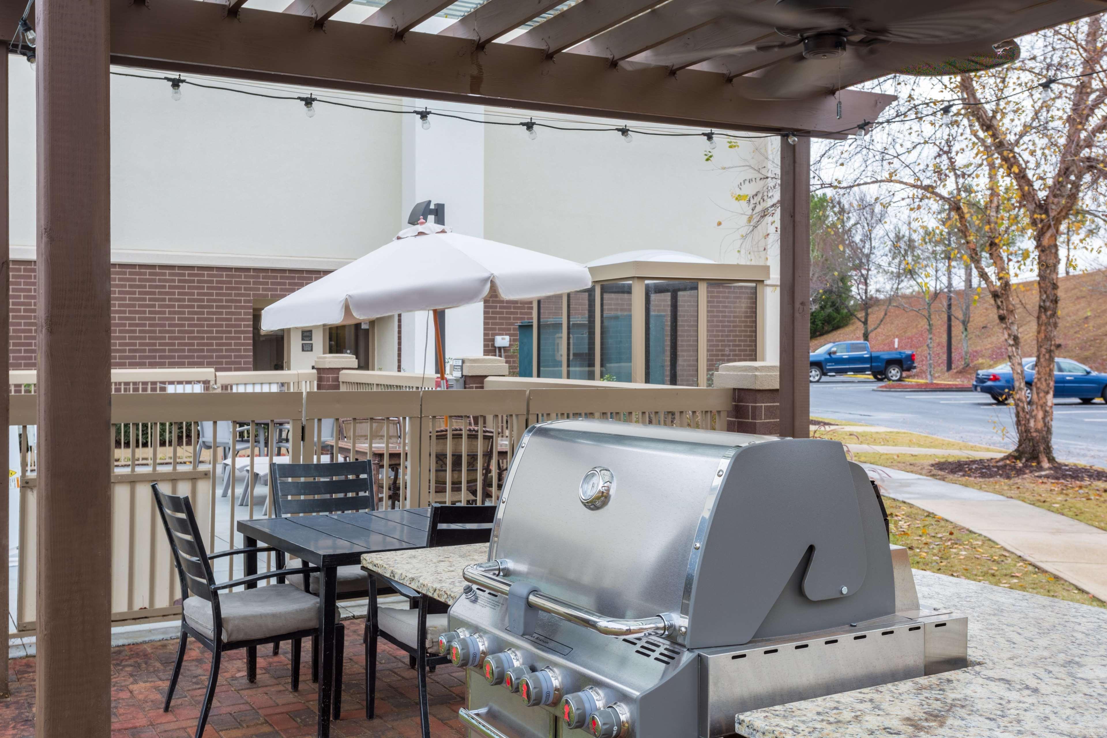 Hampton Inn Bremen Exterior photo